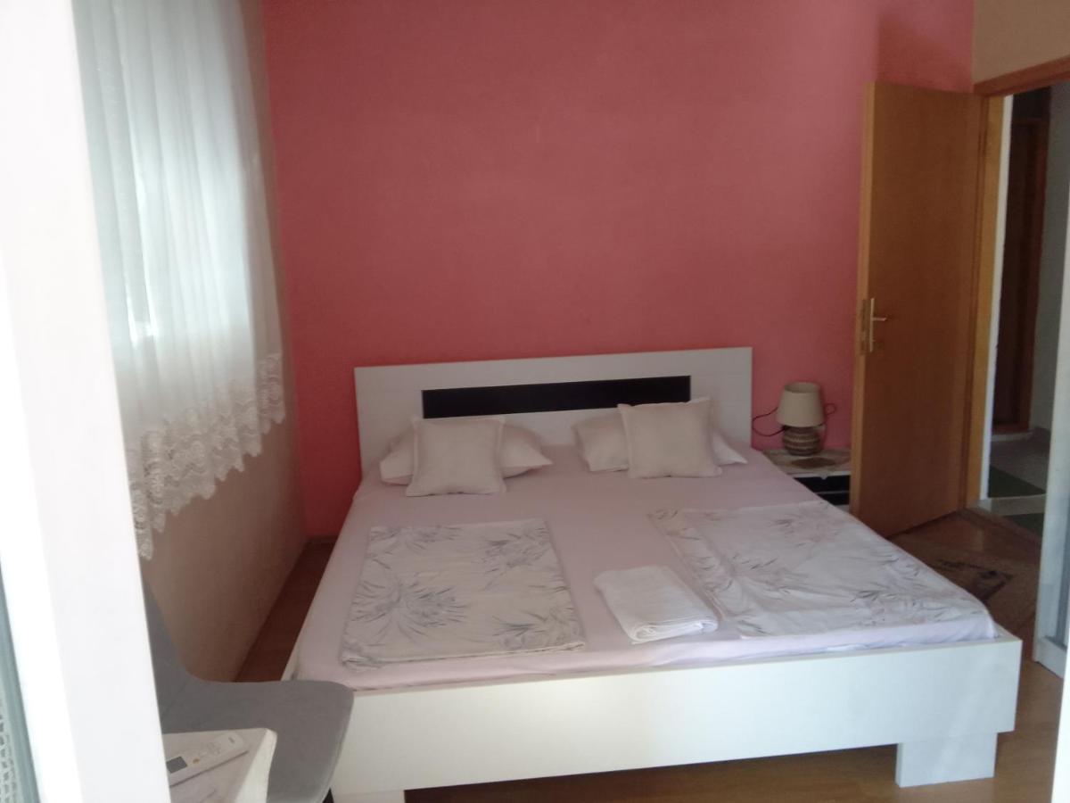 Bed and Breakfast Biba à Mostar Extérieur photo